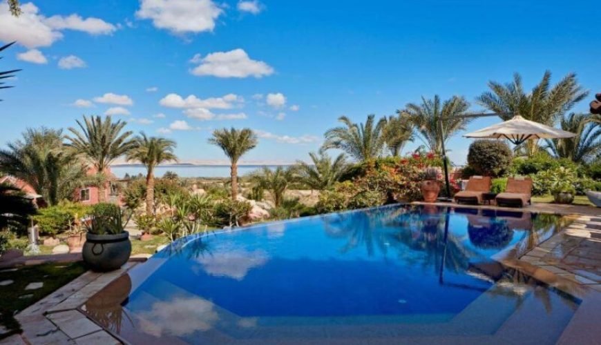 Hotels In Tunis Village